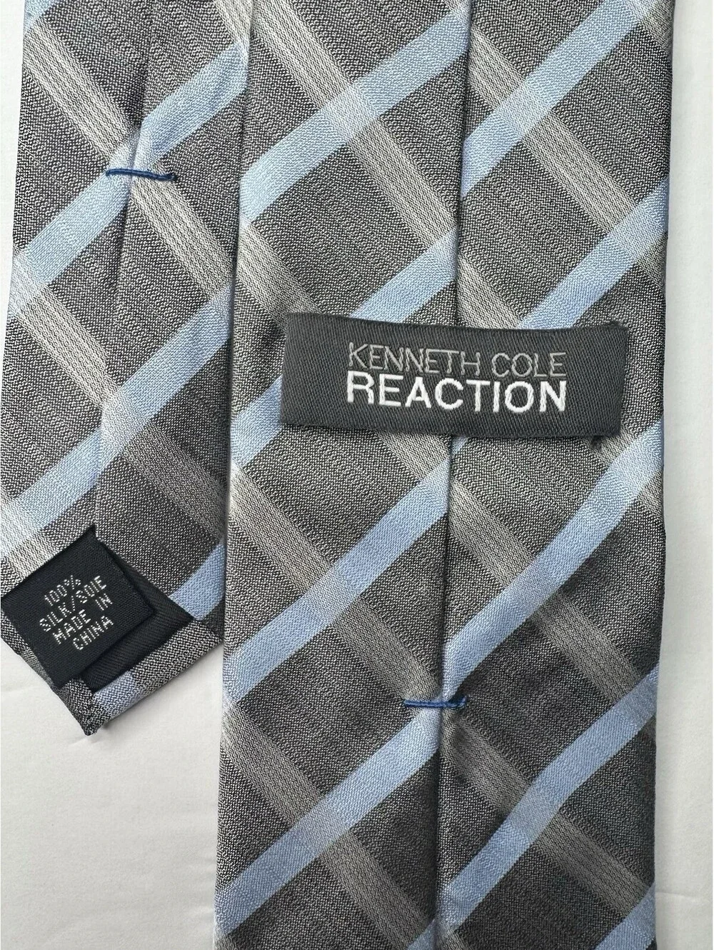 Kenneth Cole Reaction Silk Tie Gray Blue Plaid Check Business Wedding Mens